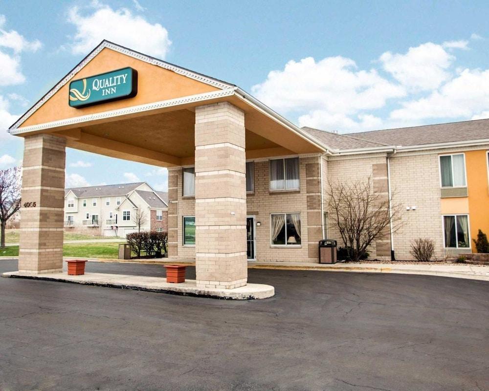 Quality Inn Aurora - Naperville Area Екстер'єр фото