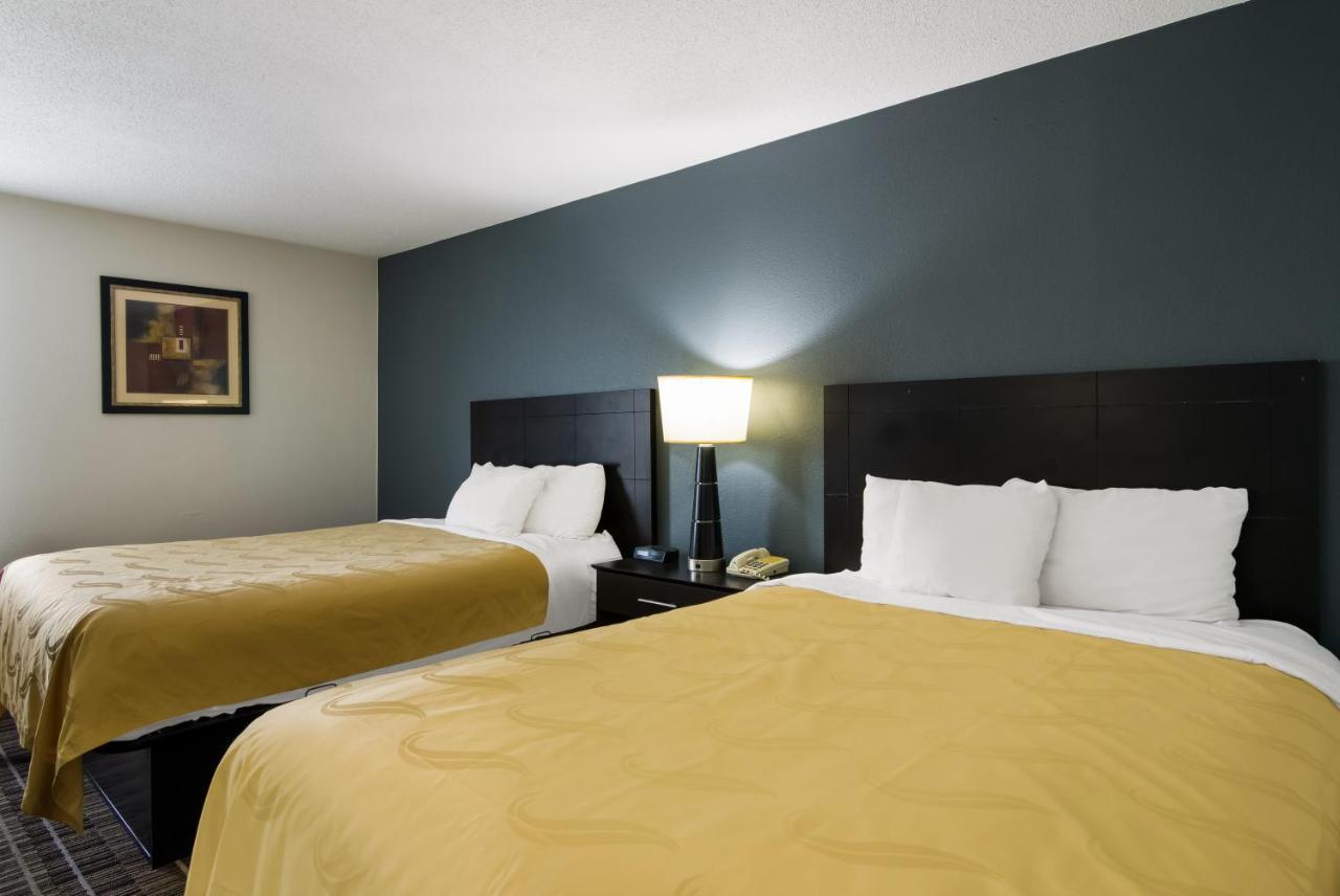 Quality Inn Aurora - Naperville Area Екстер'єр фото