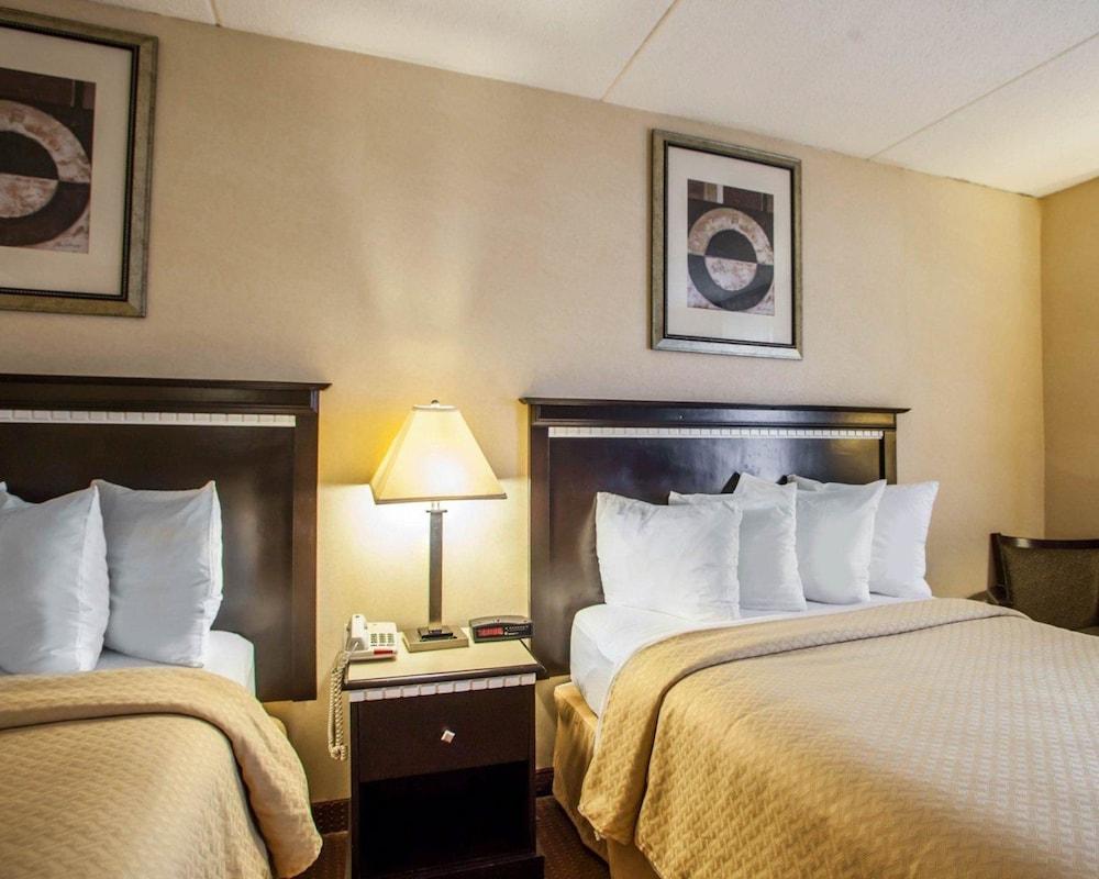 Quality Inn Aurora - Naperville Area Екстер'єр фото