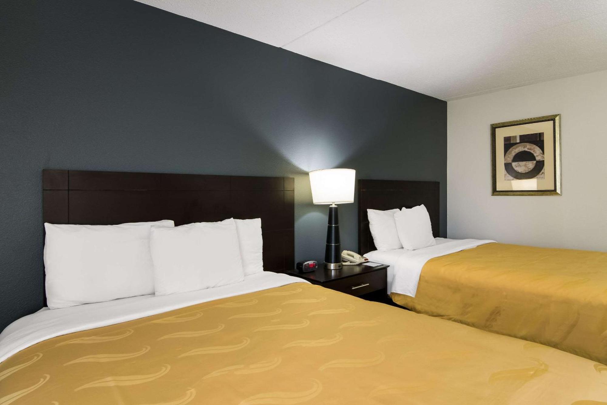 Quality Inn Aurora - Naperville Area Екстер'єр фото
